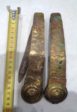 Paire de jugulaires pour