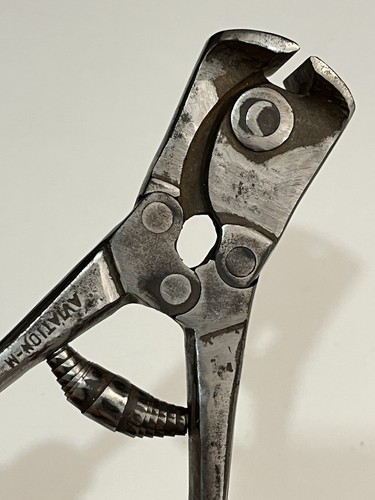 Outils ancien tenaille - outils,