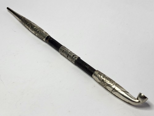 Rare pipe fumer - pipe, a