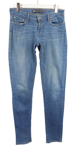 Levi demi curve moderne - demi,