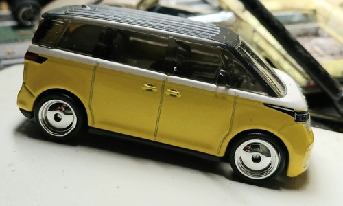 Hot wheels roue rod low - hot, rider