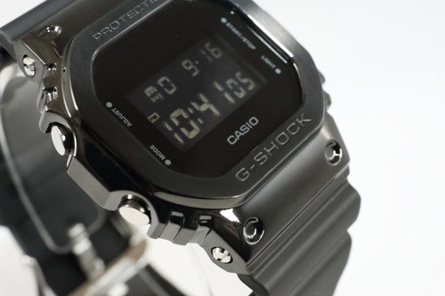 Casio shock 5600b 1jf - casio, gm-5600b-1jf