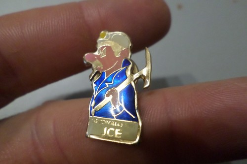 Pin broche badge combrailles - broche,
