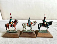 4 cavaliers et 9 soldats à pieds du ler empire