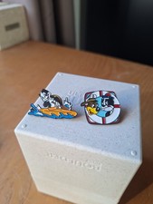 2 Pin's Pins Pif Et Hercule