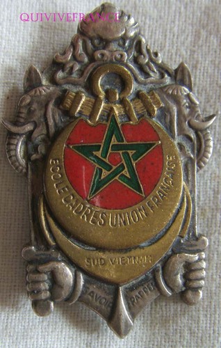 In30360 insigne ecole cadres - -,