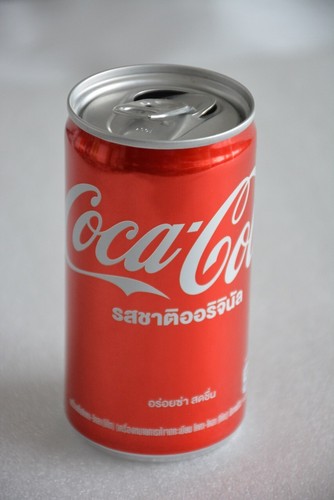Coca cola can - cola,