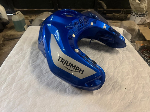 Reservoir triumph 900 tiger - -,