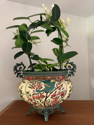 Magnifique jardiniere - jardiniere, ou