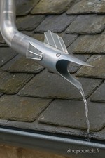 Gargouille décorative Zinc Barracuda pour Toiture – Sortie Gouttière Ø60/80/100