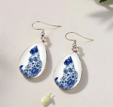 Boucles d'Oreilles Chat Curieux Bleu Indigo - Bijoux des Lys