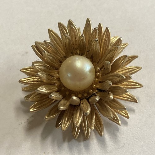 Vintage broche ronde doré - vintage,