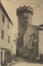 CPA VICHY ALLIER 03 LA TIUR DE L’ HORLOGE ENSEIGNE DE TAILLEUR