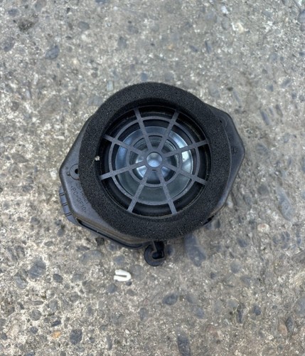 Haut parleur mercedes - mercedes, c63