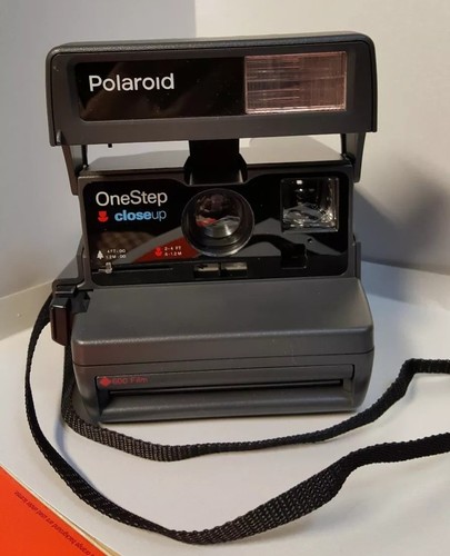 Vintage polaroid 600 - 600, step
