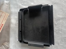 HONDA CR 480 250 1983 COUVERCLE FILTRE A AIR 17224 KA3 680 NOS STOCK