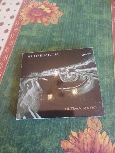 Tbe superior ultima - -,