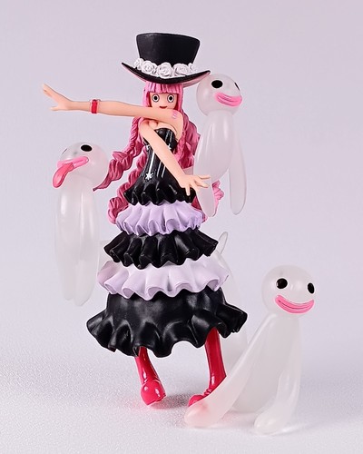 Perona figurine one piece - -,