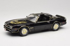 33121 Pontiac Firebird Trans Am SE Smokey and the Bandit Joyride 1:18