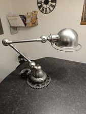 Une lampe jielde 2 bras de 25 cm sur socle atypique, vintage, loft, industriel