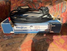 câbles MIT MAGNUM MA , rca  , 1 paire , 2 x 2 mètres.