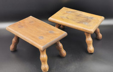 ANCIENS TABOURETS MARCHE PIED