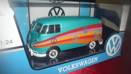Combi and love 1 - combi,