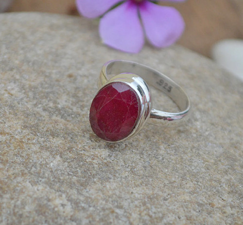 Bague pierre précieuse rubis