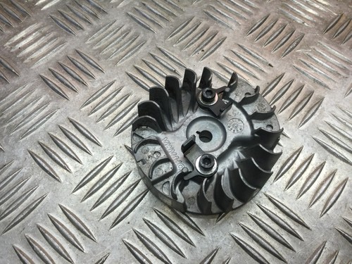 Volant moteur pour - volant,