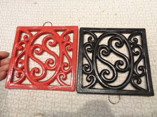 Paire dessous plat de - de,