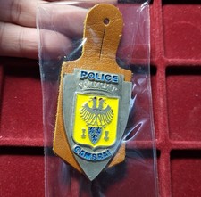#128-1 ~ Pucelle / Insigne /