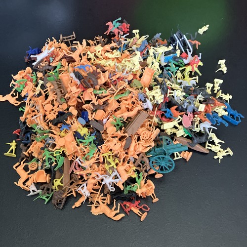 Lot mini figurines en - lot,