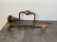 2 anciens outil a main