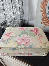 GRANDE ANCIENNE BOITE A COUTURE EN TISSU DECOR DE FLEURS SHABBY- 3 Compartiments