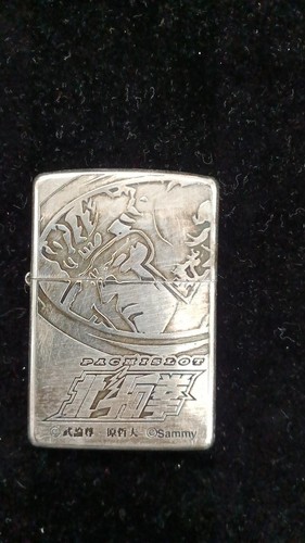 Briquet huile zippo - huile, fist