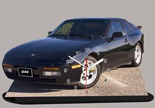 PORSCHE 944 NOIR-04 en horloge miniature sur socle