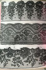 DENTELLE ANCIENNE   SUR CARTON