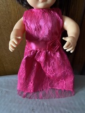 Magnifique robe pour poupée