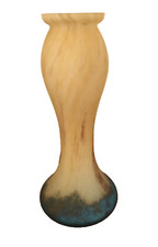 VIANNE -VASE en VERRE à HAUT COL en BULBE SIGNÉ  25 cm