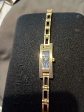 montre femme gucci modèle 3900L