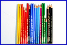 19 LYRA ORLOW Crayon à Copie