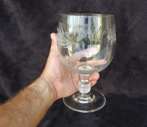 Ancien verre soufflé gravé - verre,