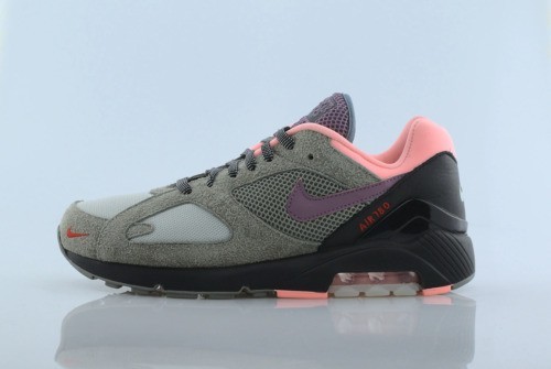 Nike air max - dark, stucco