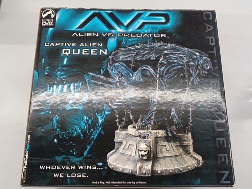 Figurine paris alien queen - figurine,