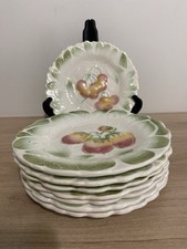 8 assiettes anciennes barbotine décor fruit Sarreguemines DV époq année 1920