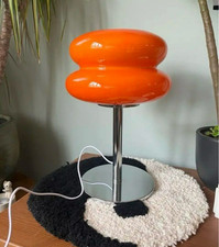 🍊 Lampe Design Rétro