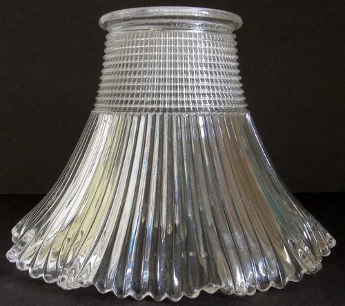 Antique holophane flowing - antique,