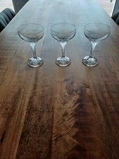3 coupes à champagne en Cristal d'Arques modèle granville H 15cm