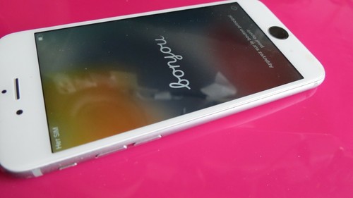Iphone gris metal 32 go - 6s,
