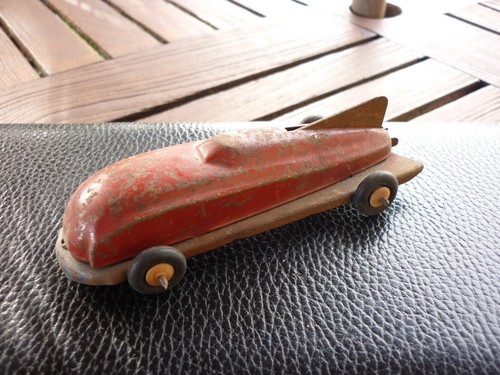 Ancienne voiture course - de,